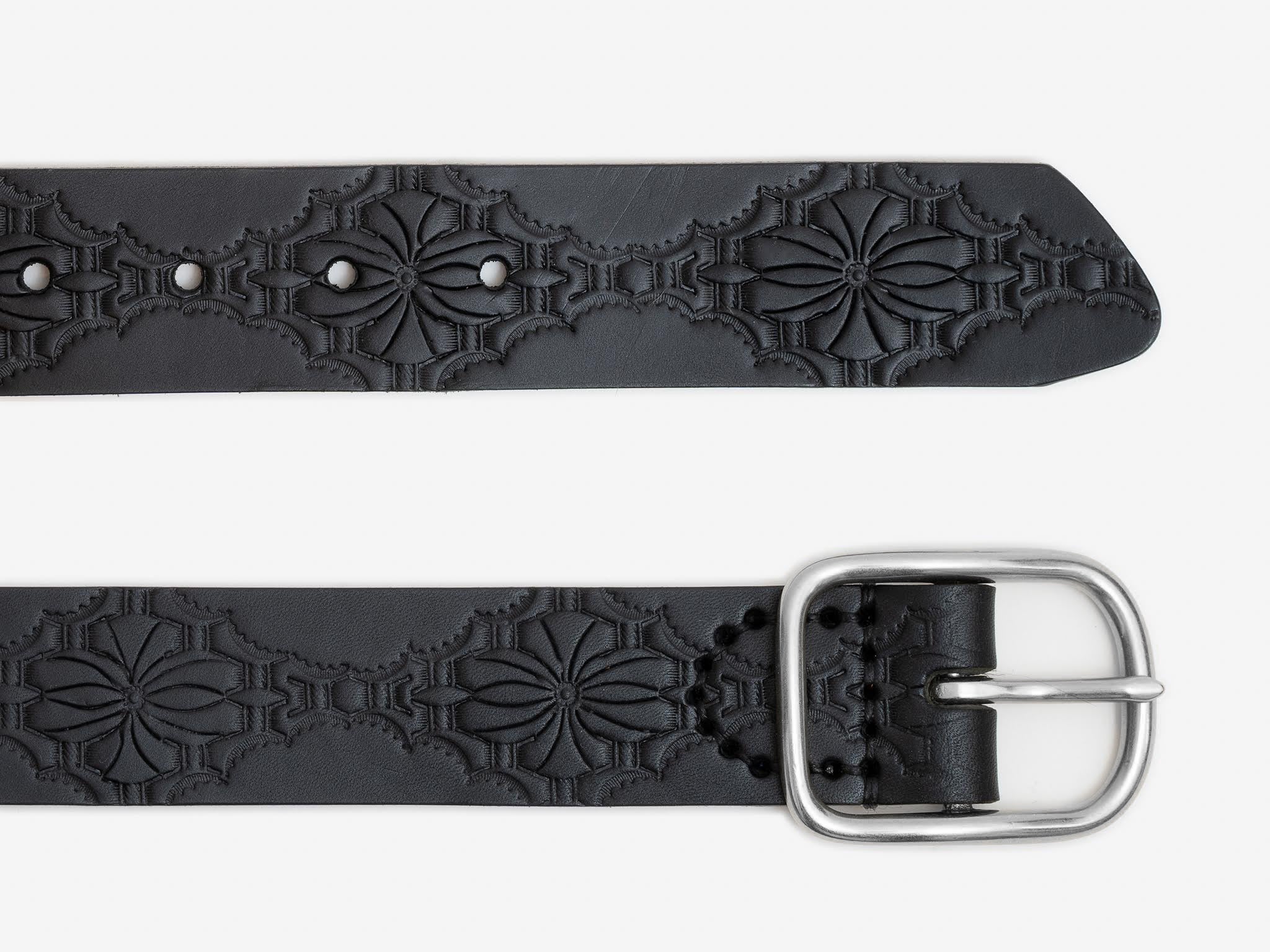 Western Debossed Center Bar Belt, Black